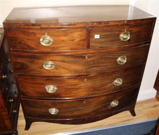 An early 19th century mahogany bowfront chest of drawers, W.107cm
